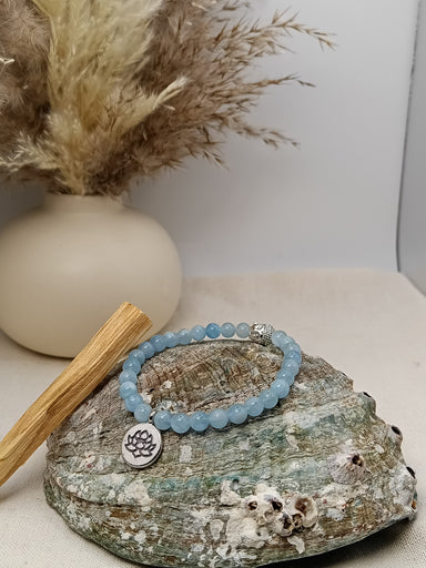 Bracelet Aigue-Marine O'NAIA Palo Santo lithothérapie apaisement communication douceur chakra gorge
