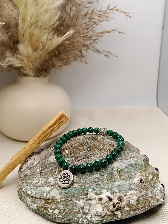Bracelet Malachite O'NAIA Palo Santo lithothérapie transformation évolution libération émotionnelle chakra cœur

