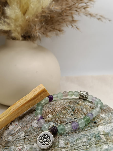 Bracelet Fluorite O'NAIA Palo Santo lithothérapie clarté mentale concentration harmonie chakra troisième œil
