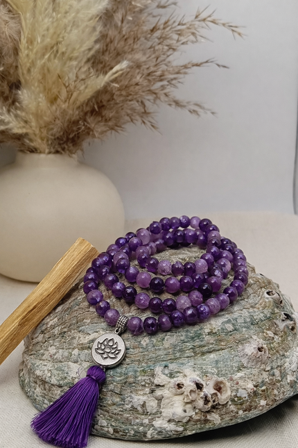 Mala en Améthyste O'NAIA 108 perles méditation yoga lithothérapie Québec

